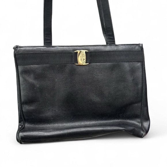 Black Leather Salvatore Ferragamo Vara Lizard Textured Handbag - Picture 8 of 8